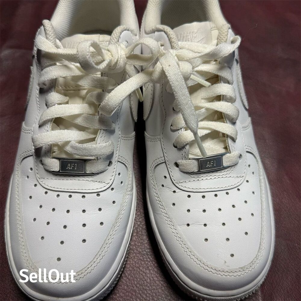Nike Air Force 1 '07 Low White Unisex Athletic Sneakers size US 6.5